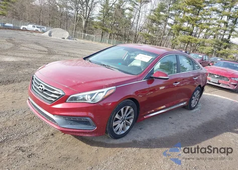 2015 Hyundai Sonata Sport z USA, uszkodzony, nr VIN 5NPE34AF5FH072704
